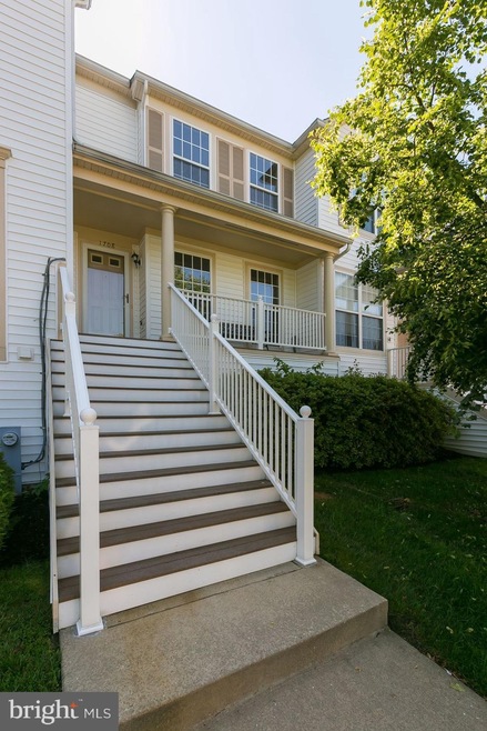 1708 Fallowfield Ct, Crofton, MD 21114 - photo 1