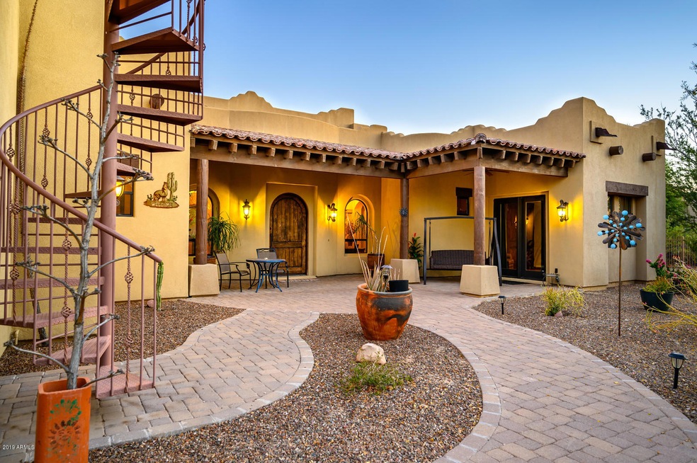 Welcome To Desert Lane
