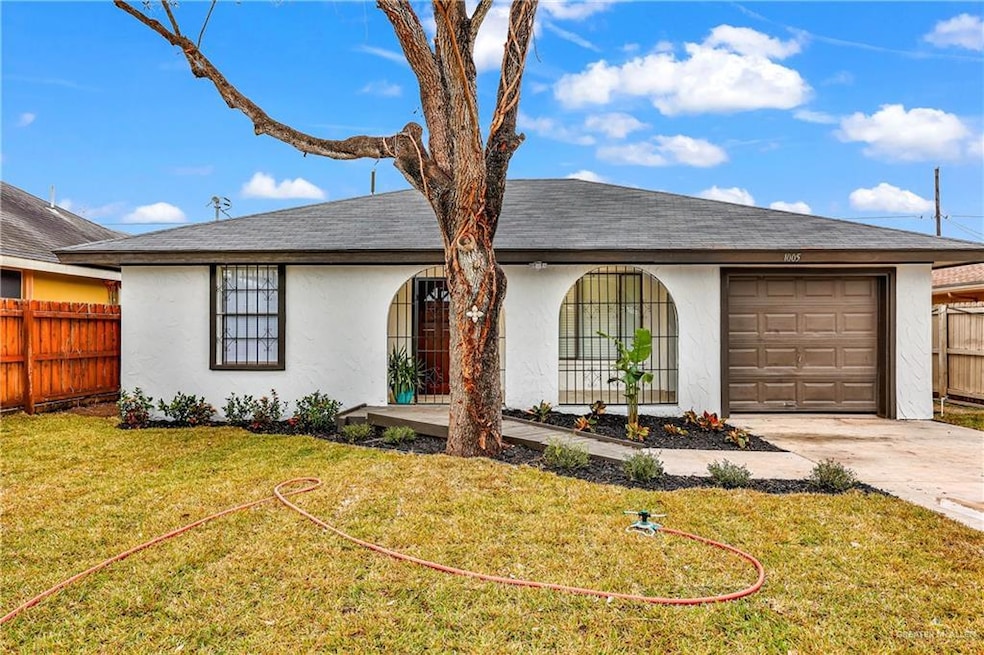 For Rent $1,300/month