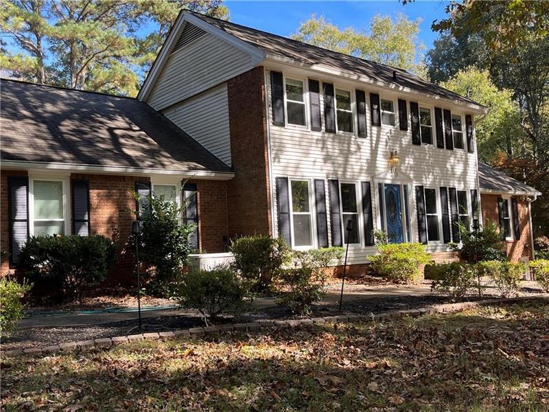 245 Waverly Hall Dr, Roswell, GA 30075 - photo 1