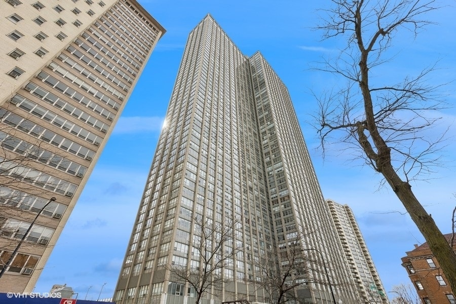 Park Place Tower unit B96, Chicago, IL 60613 - photo 1