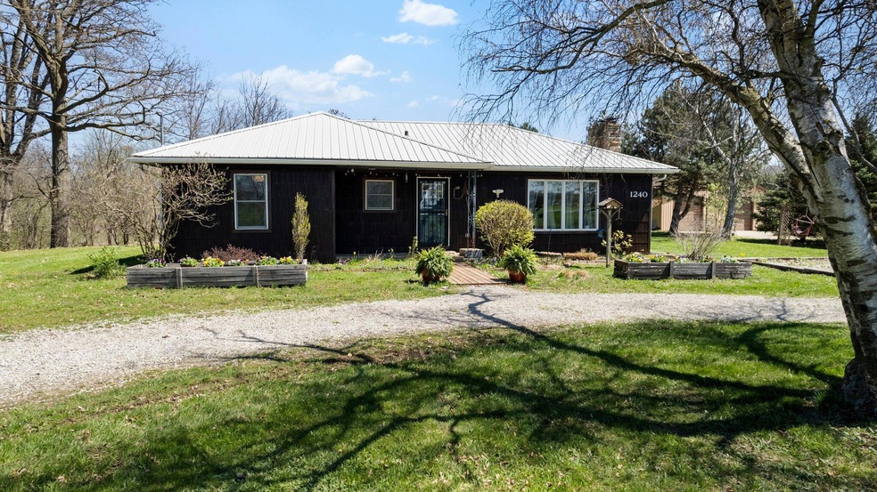 1240 N Steinbach Rd, Dexter, MI 48130 - photo 1