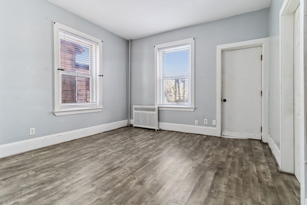 280 Cross St unit 5, Malden, MA 02148 - photo 1