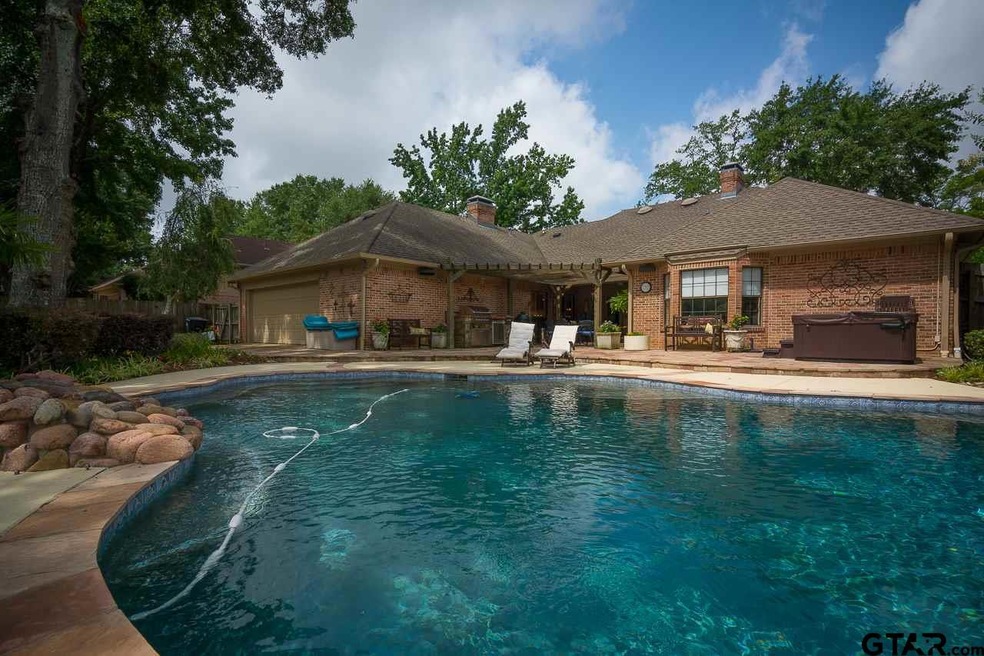 5708 5708 Churchill, Tyler, TX 75703 - photo 1