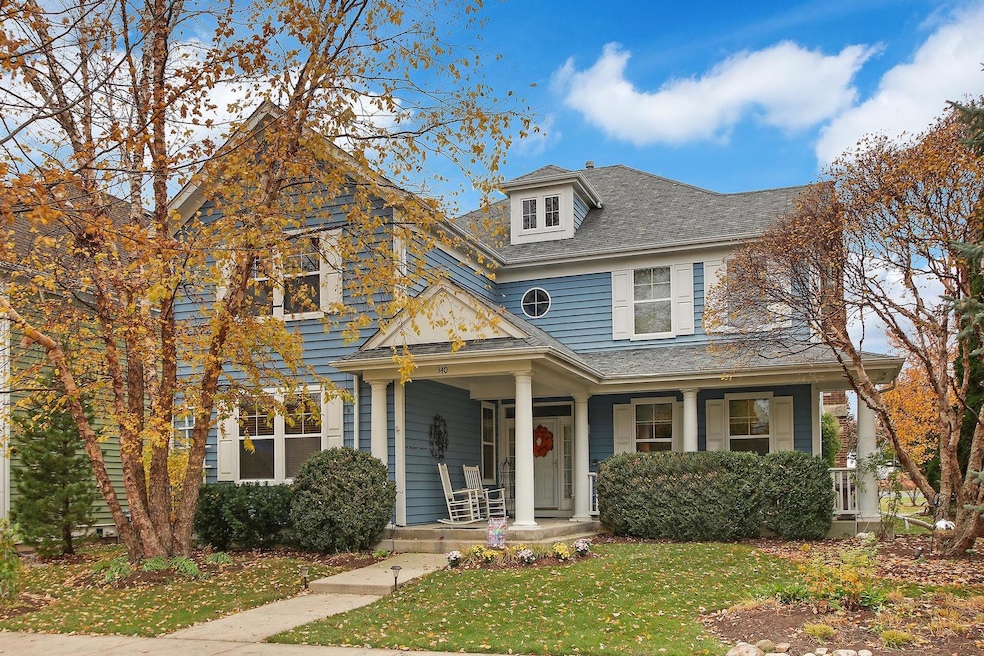 Prime location in Centennial Crossing