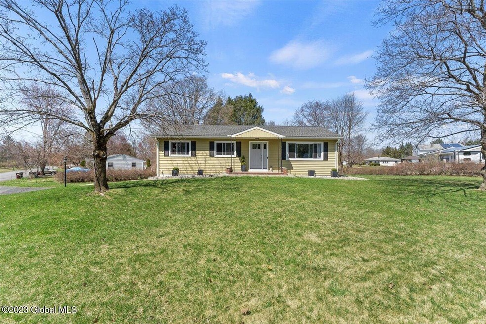 307 Schodack Dr, Castleton On Hudson, NY 12033 - photo 1