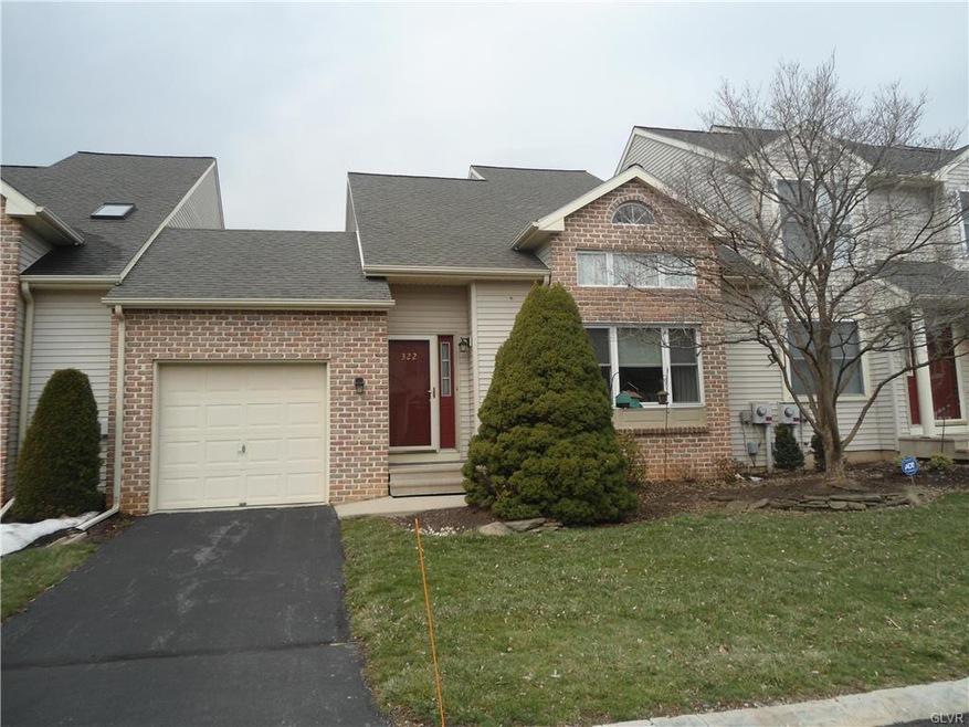 320 Surrey Place unit W320, Macungie, PA 18062 - photo 1