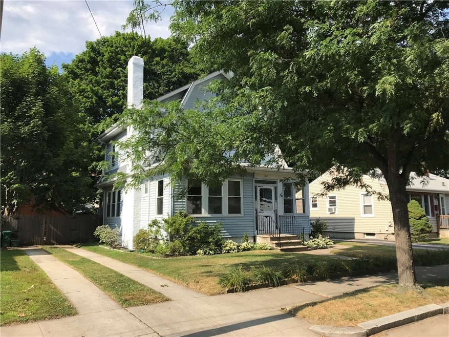 203 Sinclair Ave, Cranston, RI 02907 - photo 1