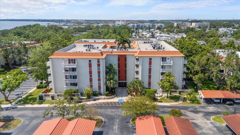 Exterior Front Building