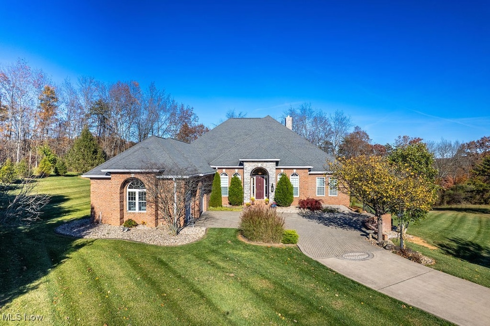 114 Shadowood Ln, Davisville, WV 26142 - photo 1