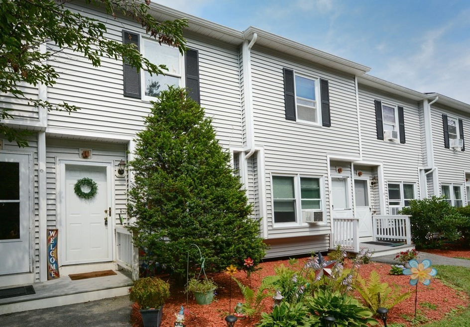 17 Bixby Rd unit 6, Spencer, MA 01562 - photo 1