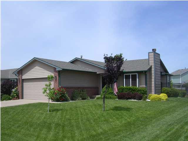 4 Bedroom, 2 Bath Ranch w/ Finished Bsmt