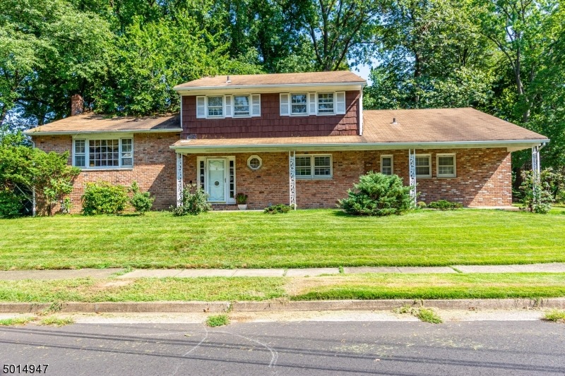 1221 Farrell Terrace, Rahway, NJ 07065 - photo 1