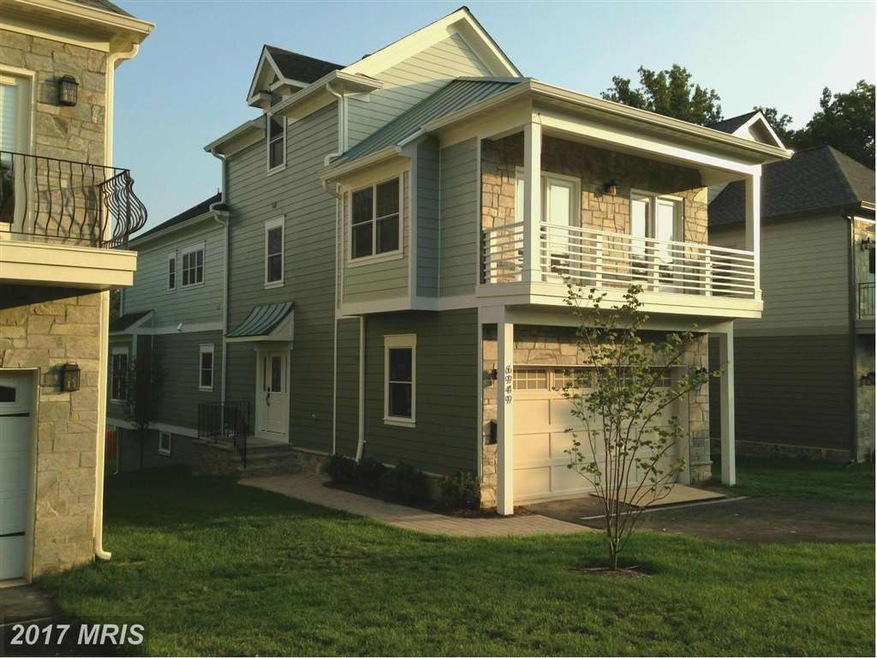 6949 Birch St, Falls Church, VA 22046 - photo 1