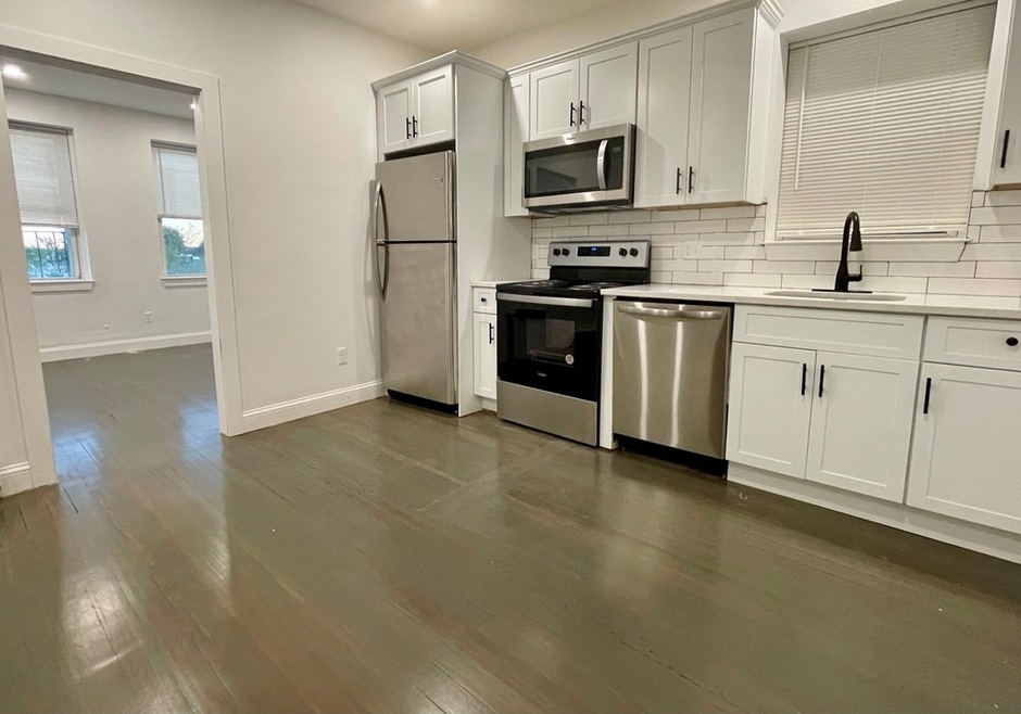 1022 Bennington St unit 2F, Boston, MA 02128 - photo 1