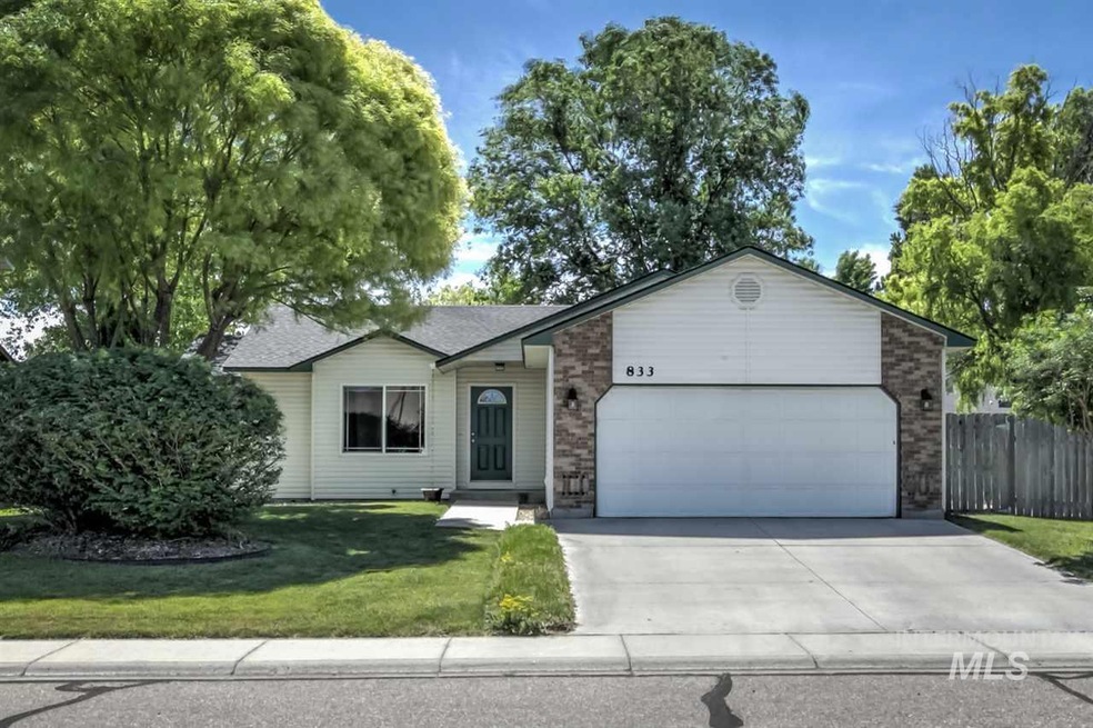 833 W Florida Ave, Nampa, ID 83686 - photo 1