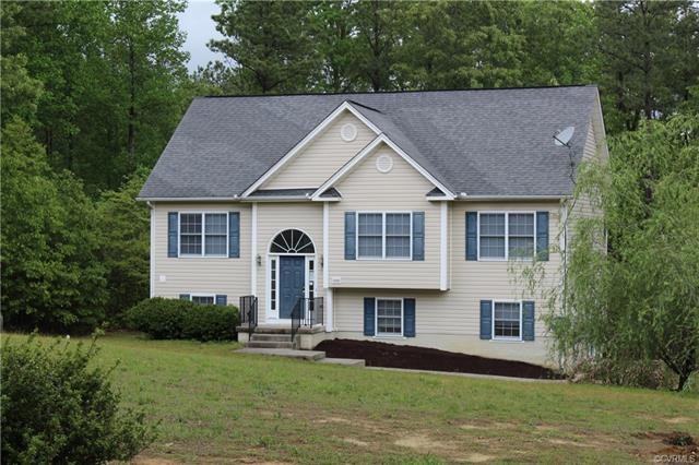 12045 Grannys Way, Ruther Glen, VA 22546 - photo 1