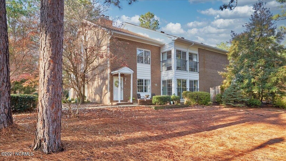 04-10 Pinehurst Manor C_3
