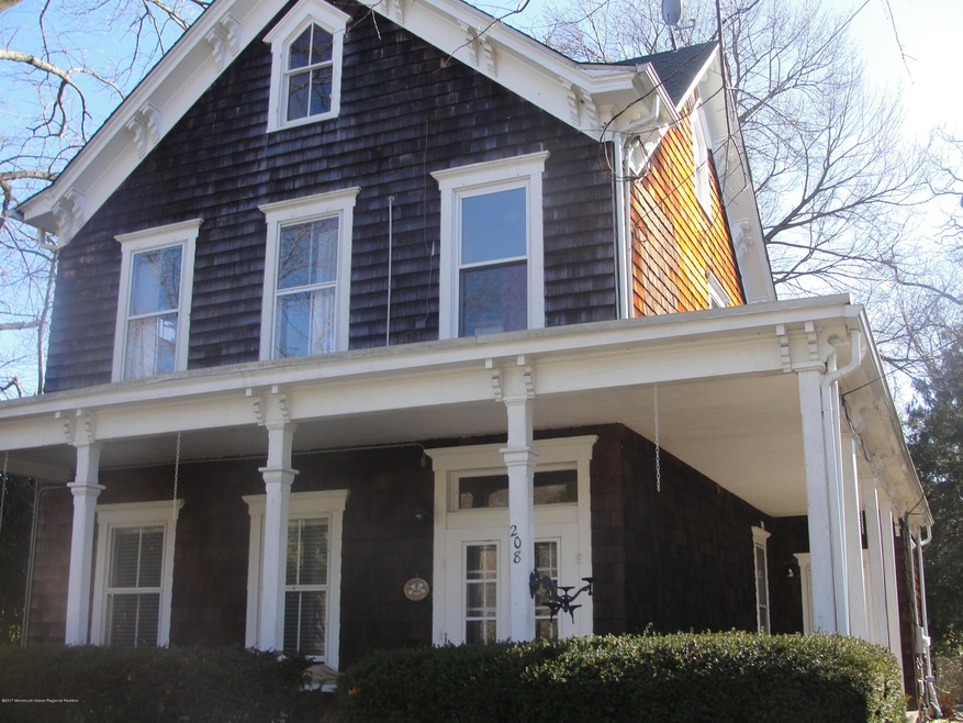 208 Navesink