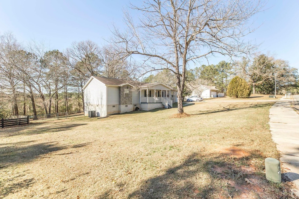 105 Willow Glen, Centerville, GA 31028 - photo 1