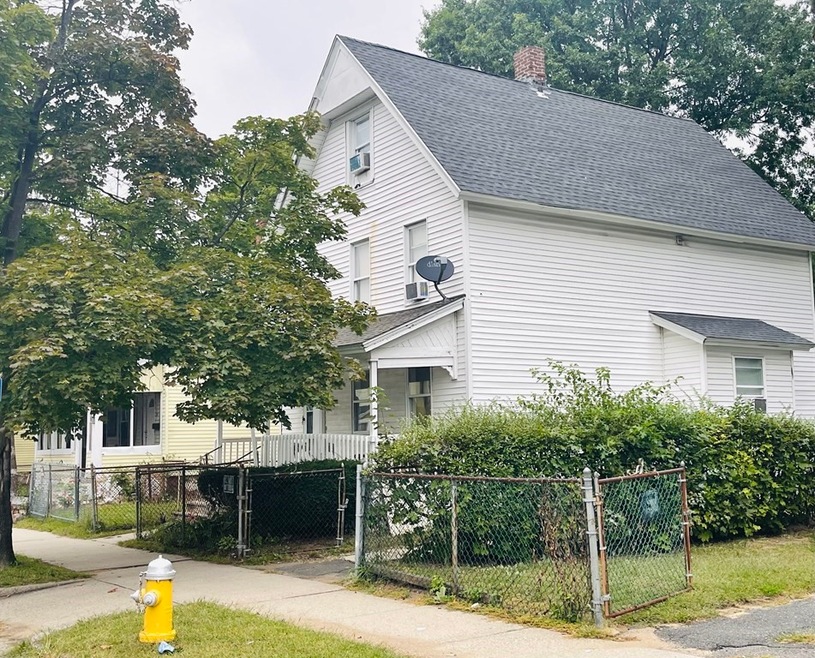 35 Andrew St, Springfield, MA 01109 - photo 1
