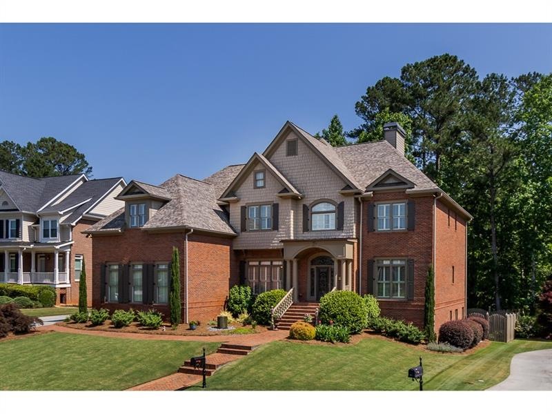 Showcase Executive Home in Top Schools; Walk to Fi