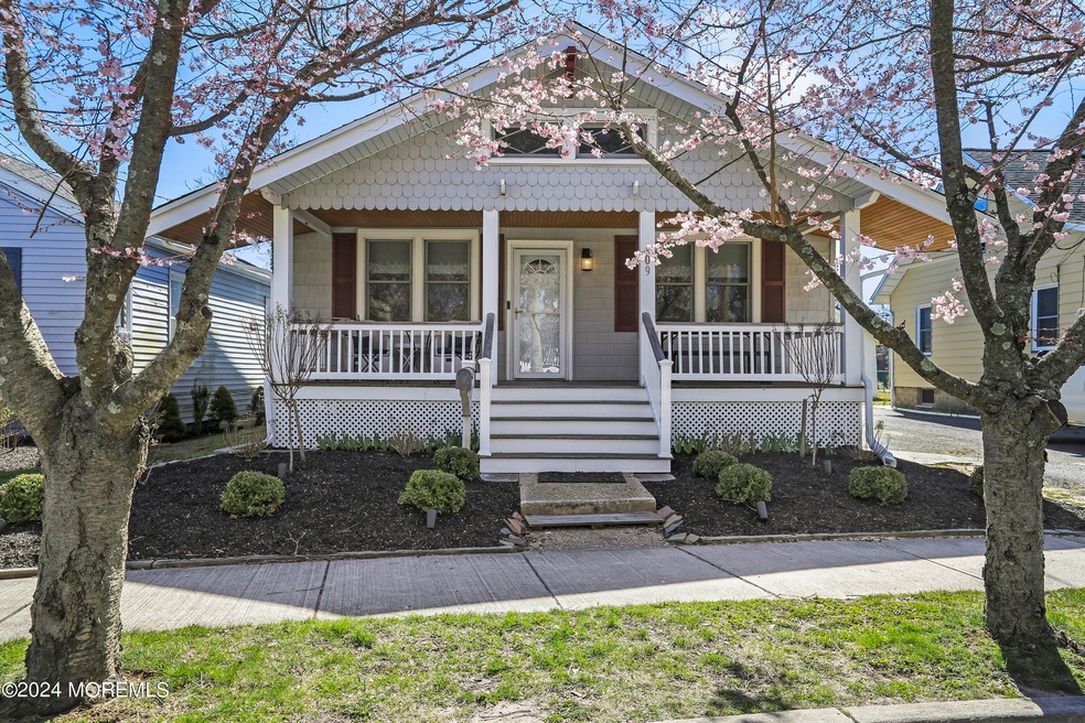 409 13th Ave, Belmar, NJ 07719 - photo 1