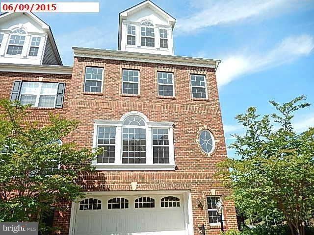 210 Zinfandel Ln, Annapolis, MD 21401 - photo 1