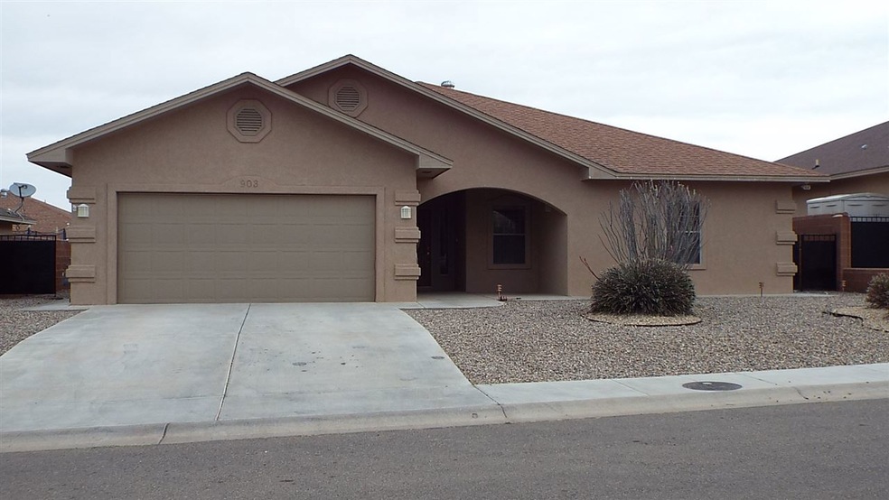 903 Arroyo Seco, Alamogordo, NM 88310 - photo 1