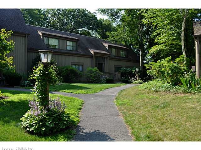472 Heritage Village unit D, Southbury, CT 06488 - photo 1