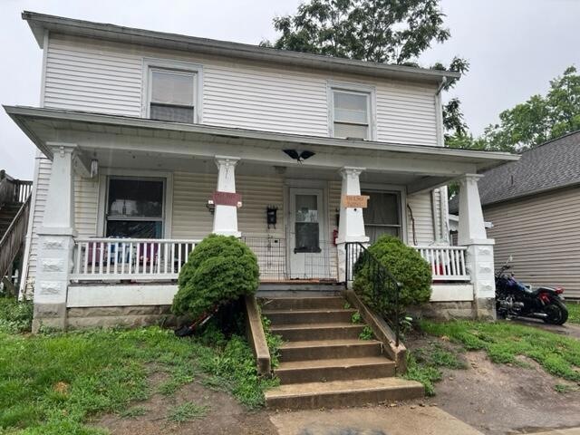 613 Bellefontaine St, Wapakoneta, OH 45895 - photo 1