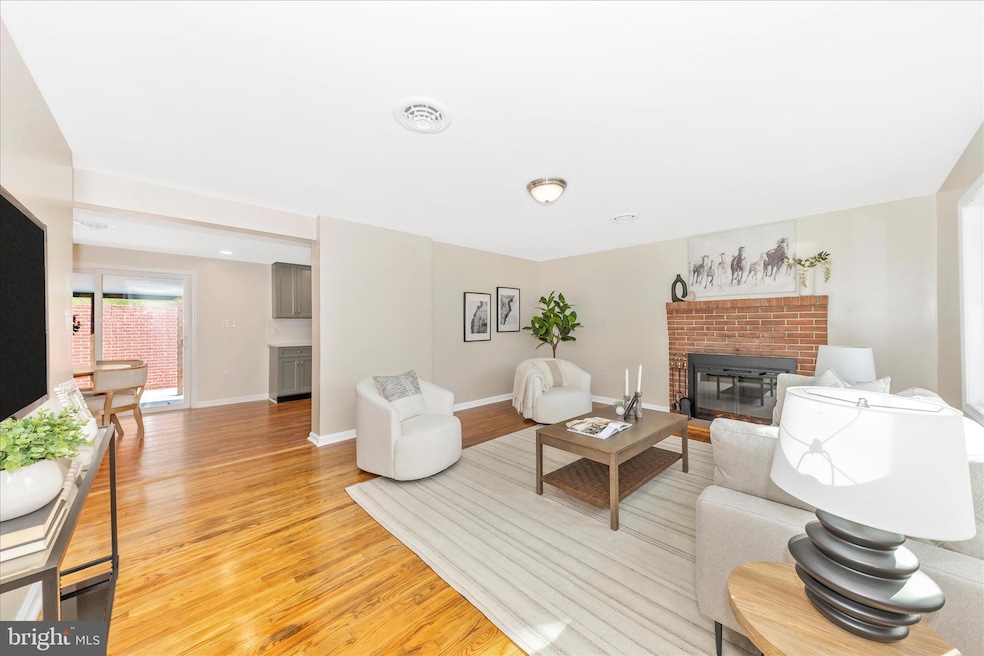 For Sale $435,000 • Co-Listing Agent