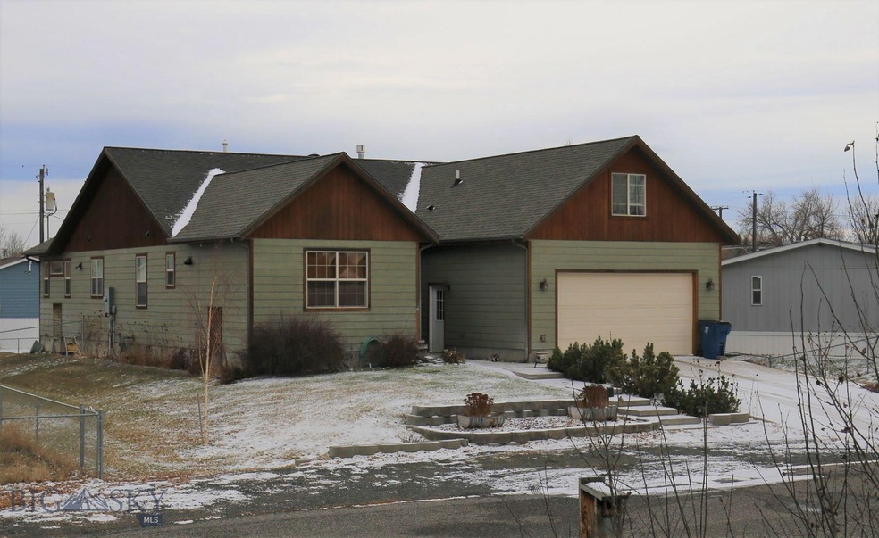 607 E Neal St, Three Forks, MT 59752 - photo 1
