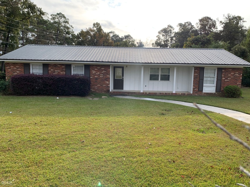 401 Gentilly Rd, Statesboro, GA 30458 - photo 1