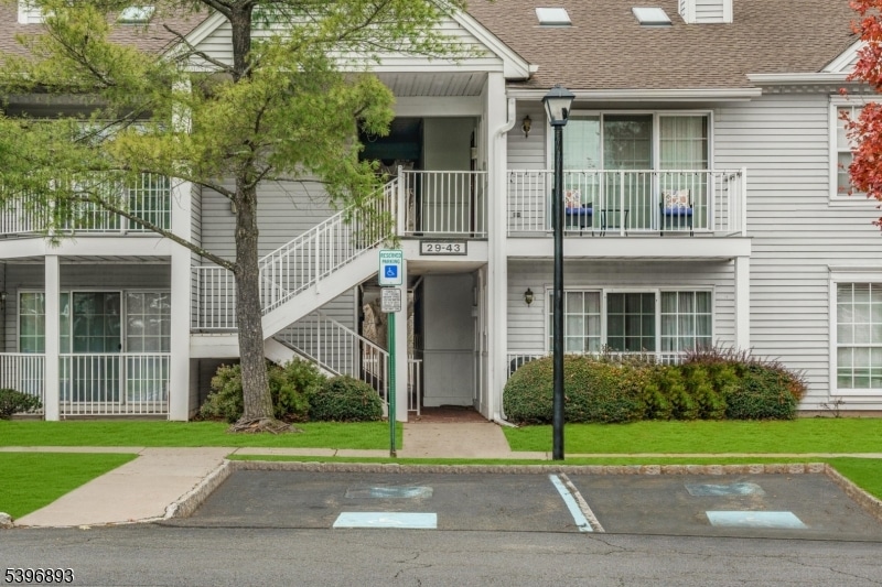 For Rent $2,250/month • Co-Listing Agent