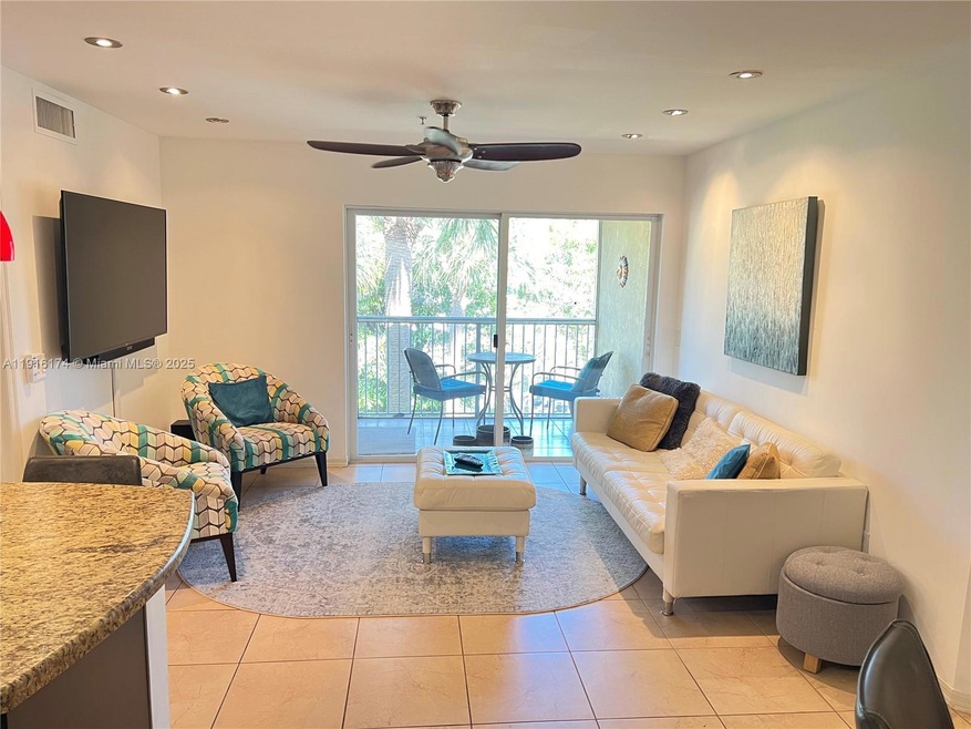 460 S Park Rd unit 6303, Hollywood, FL 33021 - photo 1