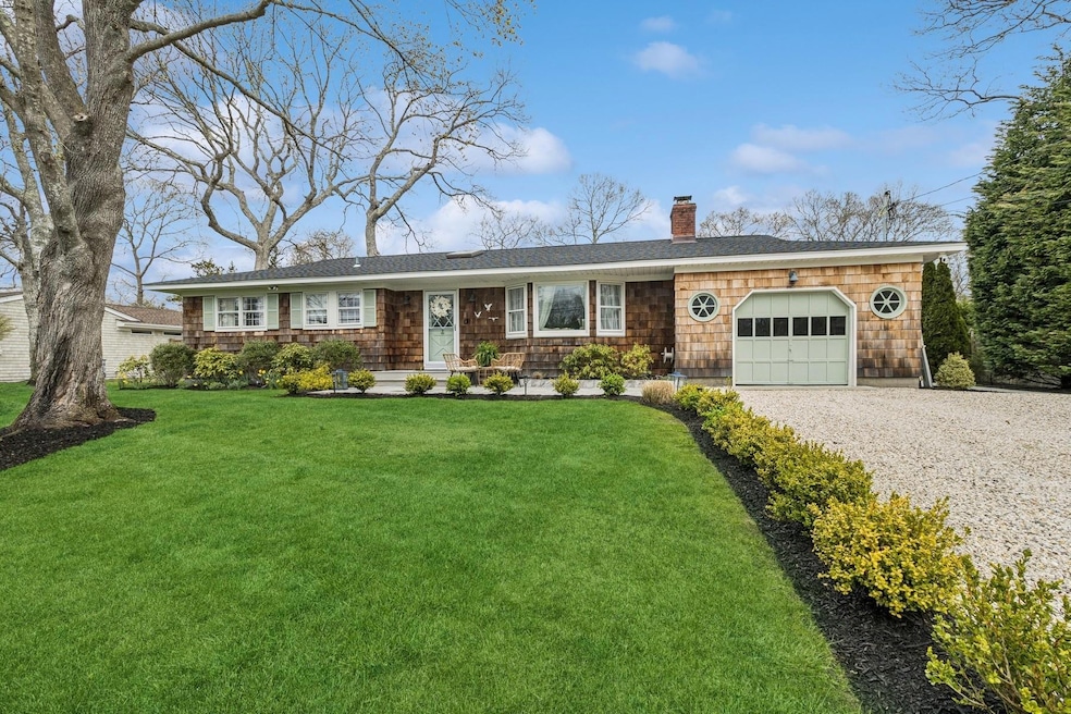 Sold $1,375,000 • Co-Listing Agent