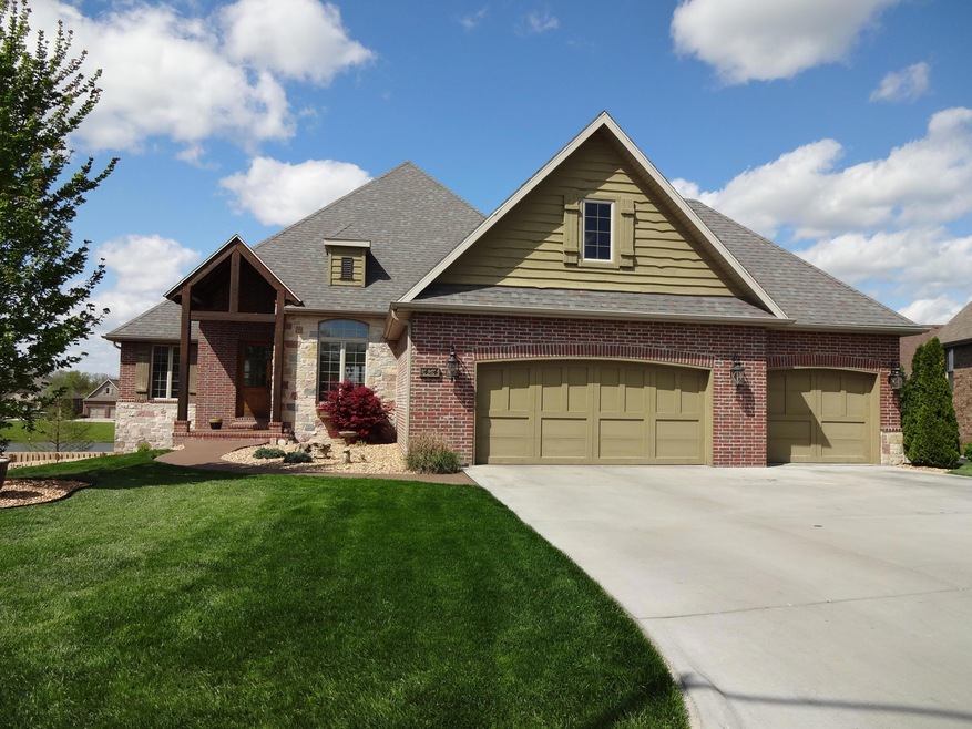 1424 N Rich Hill Cir, Nixa, MO 65714 - photo 1