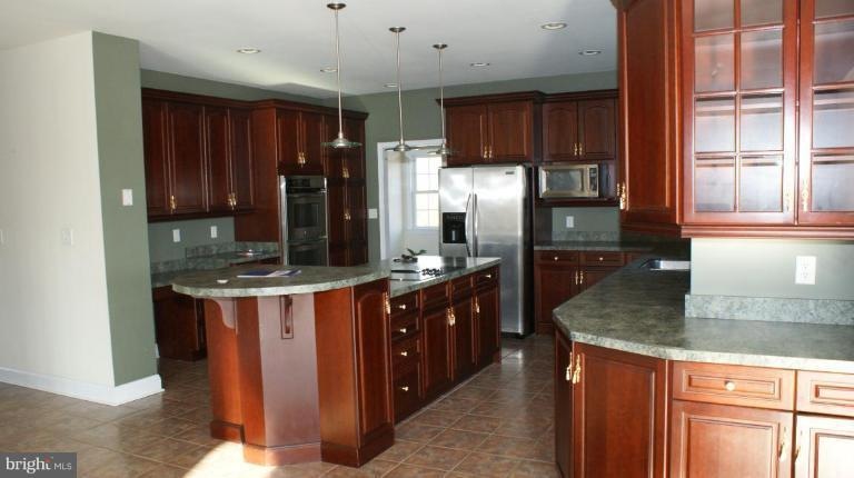 13300 Keener Rd, Hagerstown, MD 21742 - photo 1