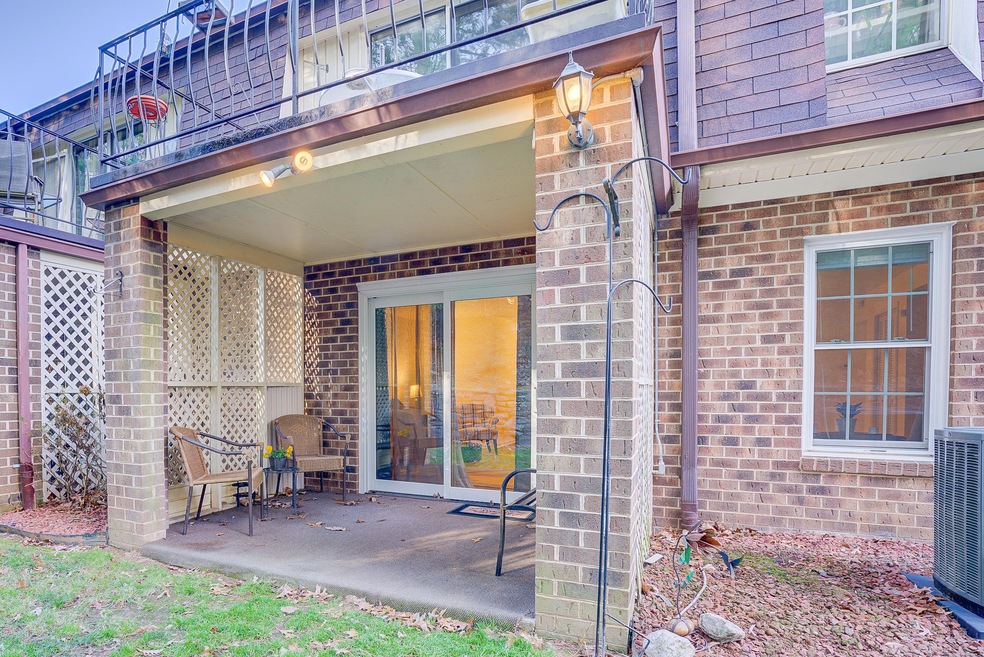 3406 Kim Ct