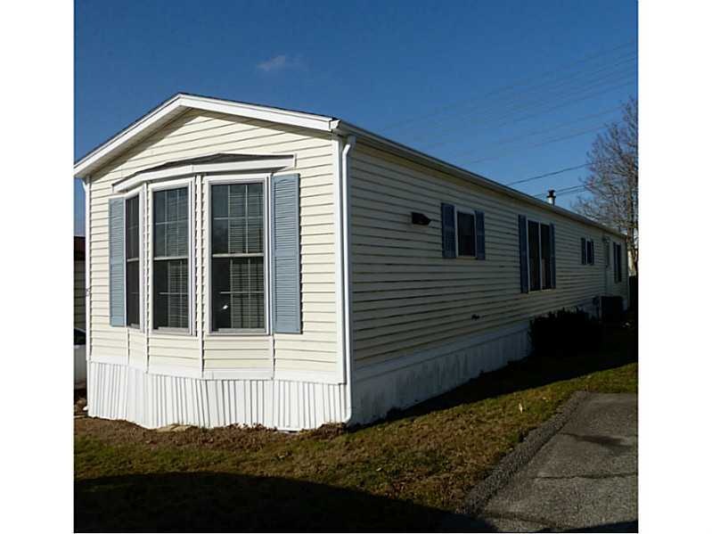 15 Bayview Park, Middletown, RI 02842 - photo 1