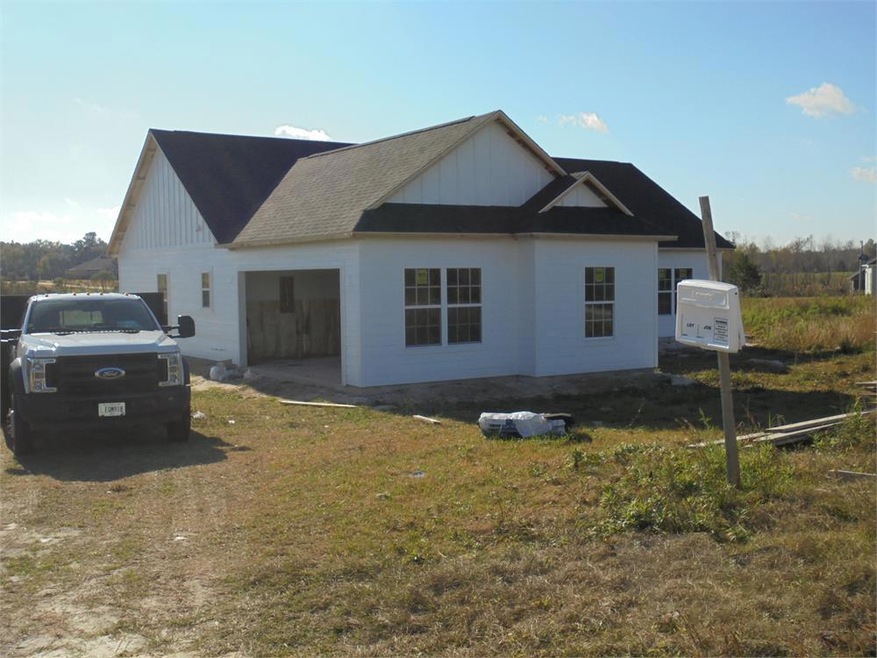 214 Bailey Cir, Thomasville, GA 31757 - photo 1