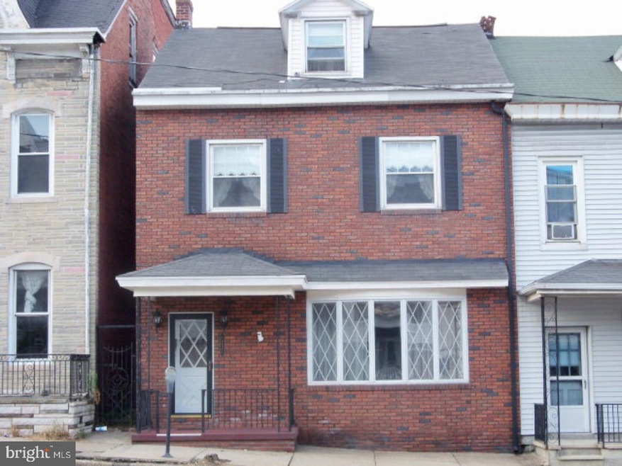 1221 Centre St, Ashland, PA 17921 - photo 1