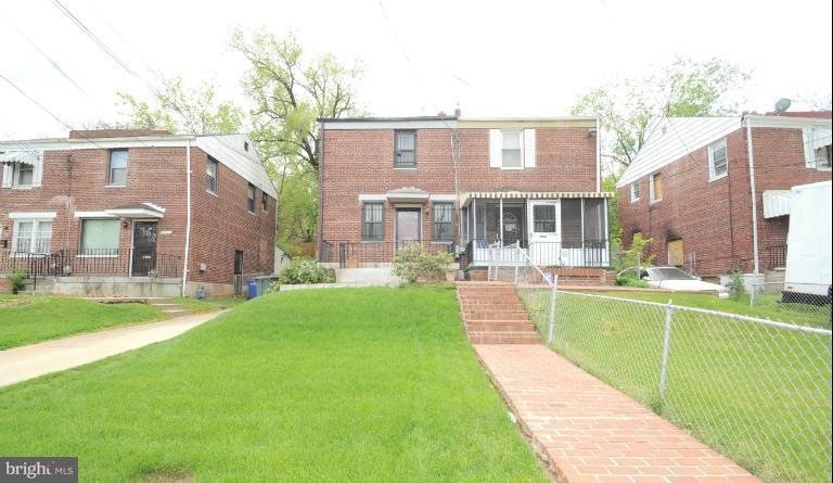 5509 Central Ave SE, Washington, DC 20019 - photo 1