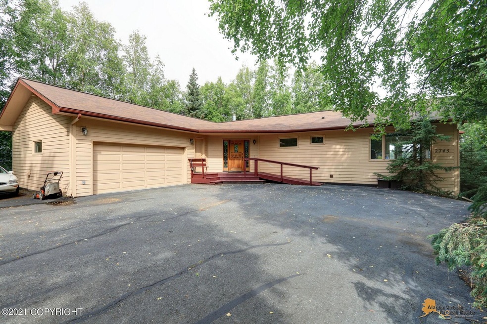 2745 W 100th Ave