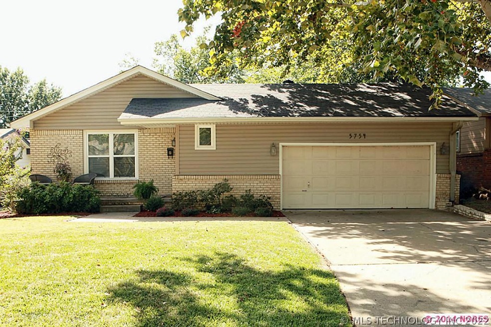 Cute curb appeal with a nice front porch