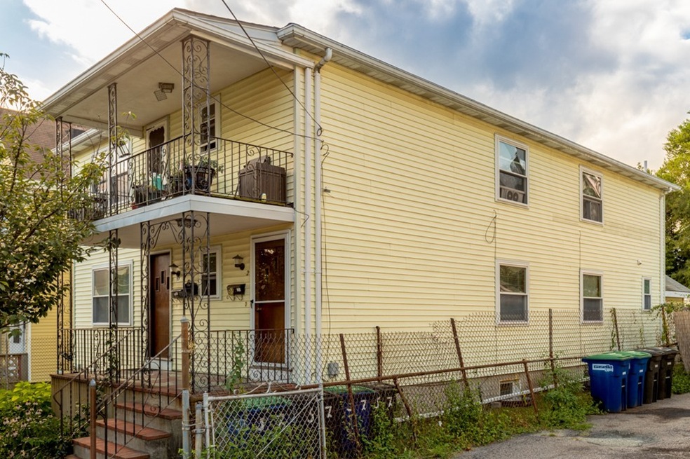 57 Newbury St unit 2, Somerville, MA 02144 - photo 1