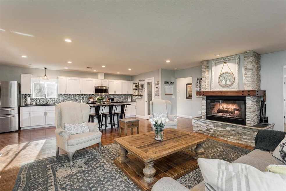 1420 Tanglewood Dr, Placerville, CA 95667 - photo 1