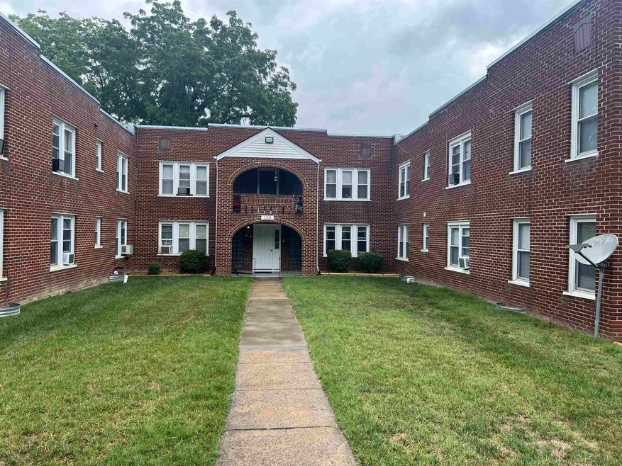 158 S Bayard Ave unit 12, Waynesboro, VA 22980 - photo 1