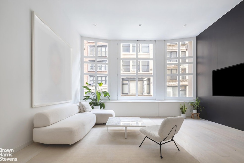 16 E 17th St unit 2, New York, NY 10003 - photo 1